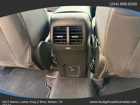 Used 2020 Ford Escape SE AWD/4WD image 25