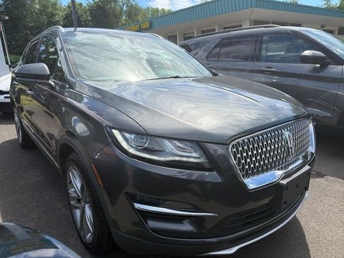 Used 2019 Lincoln MKC Reserve w/ MKC Climate Package AWD/4WD image 3