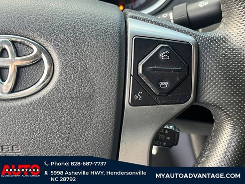 Used 2015 Toyota Tacoma 4x4 Access Cab V6 image 16