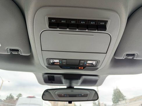 New 2026 Ford F550 4x4 Supercab Super Duty image 39