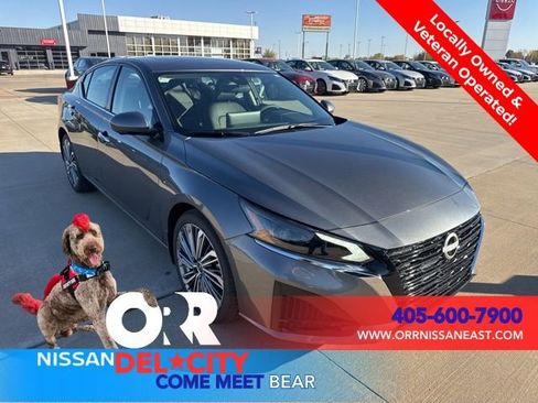 New 2025 Nissan Altima 2.5 SL image 8