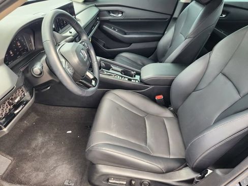 Used 2025 Honda Accord EX-L image 13