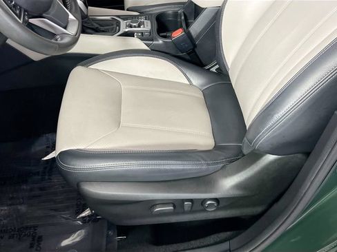 Used 2023 Subaru Forester Limited AWD/4WD image 26