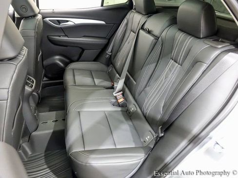 New 2026 Buick Envision Avenir image 9