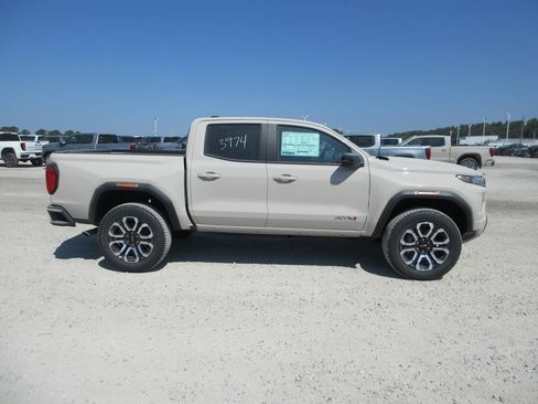 New 2026 GMC Canyon AT4 w/ Technology Plus Package AWD/4WD image 3