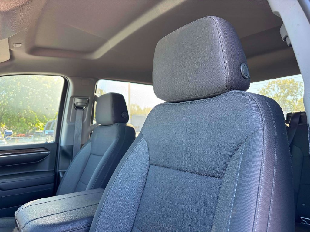 Used 2024 Chevrolet Silverado 1500 RST AWD/4WD image 5
