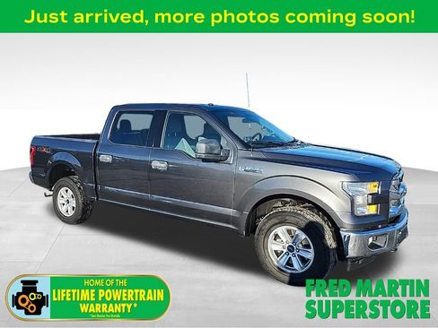 Used 2017 Ford F150 XLT image 1