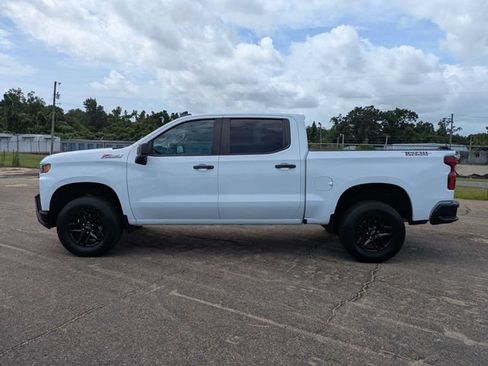 Used 2021 Chevrolet Silverado 1500 Custom Trail Boss AWD/4WD image 7