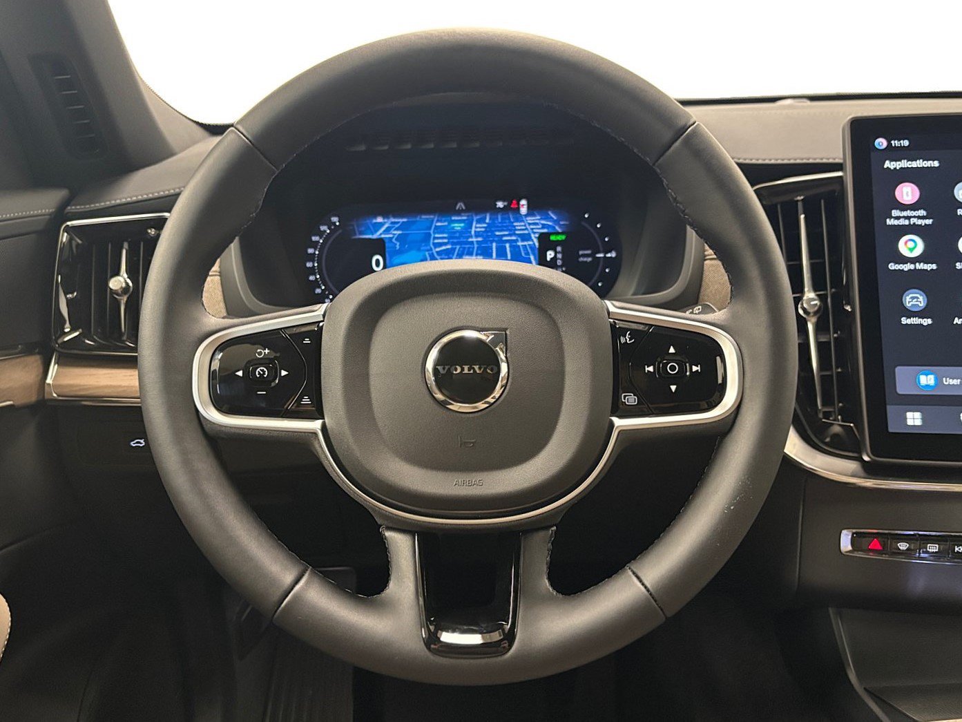 New 2026 Volvo XC90 T8 Plus w/ Protection Package AWD/4WD image 41