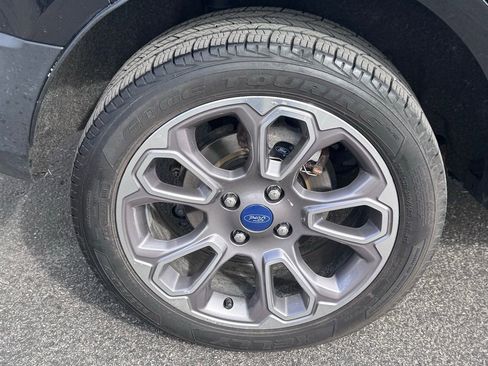 Certified 2019 Ford EcoSport Titanium AWD/4WD image 43