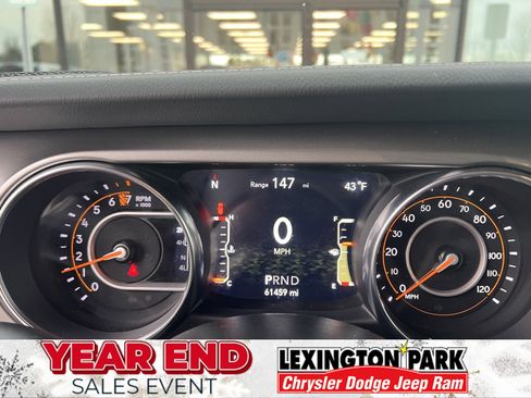 Used 2020 Jeep Wrangler Unlimited Sahara image 14