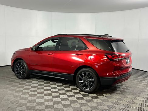Used 2024 Chevrolet Equinox RS image 8