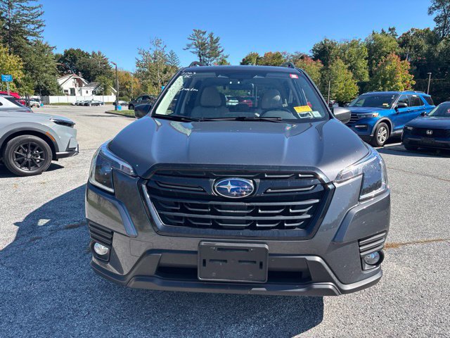 Used 2023 Subaru Forester Premium AWD/4WD image 12