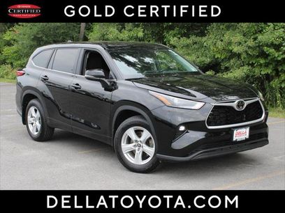 Certified 2023 Toyota Highlander LE