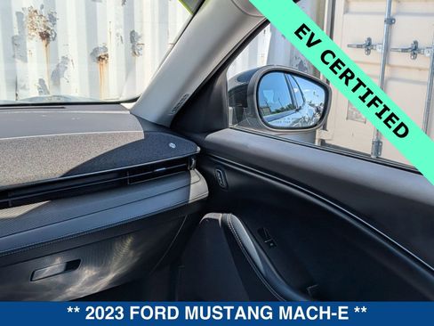 Used 2023 Ford Mustang Mach-E Premium image 18