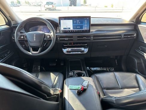 Used 2023 Lincoln Corsair AWD image 20