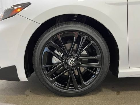 Certified 2025 Toyota Camry SE FWD image 23