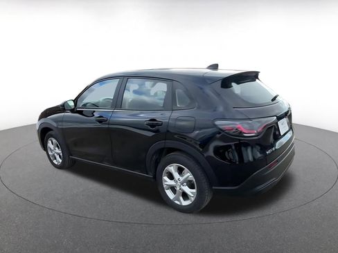 Used 2025 Honda HR-V LX image 10