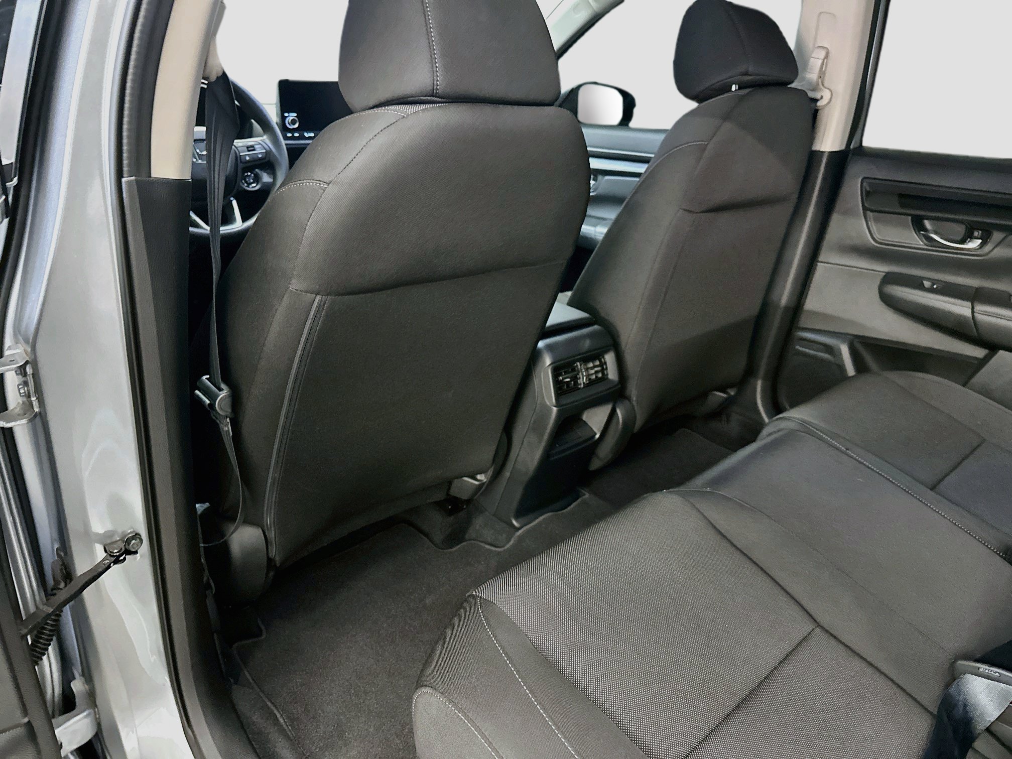 Used 2025 Honda CR-V LX image 27