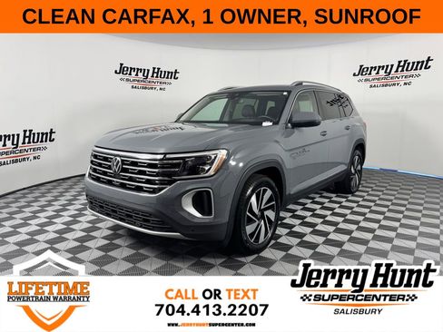 Used 2025 Volkswagen Atlas SEL image 1