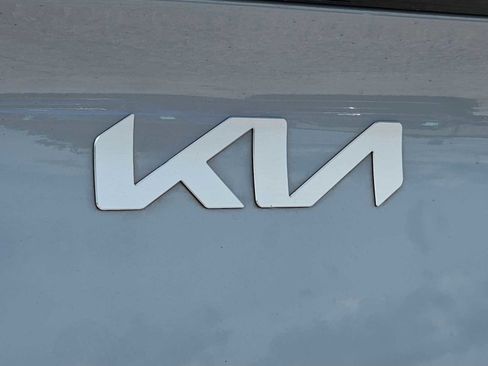 Used 2023 Kia Sportage SX FWD image 10