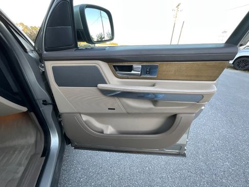 Used 2012 Land Rover Range Rover Sport HSE LUX image 26