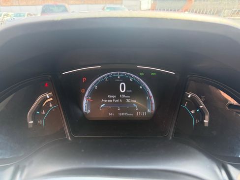 Used 2019 Honda Civic LX image 13