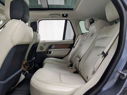 Used 2020 Land Rover Range Rover HSE AWD/4WD image 16