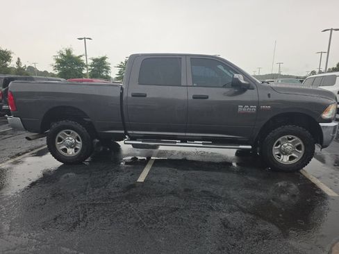 Used 2016 RAM 2500 Tradesman w/ Chrome Appearance Group AWD/4WD image 5