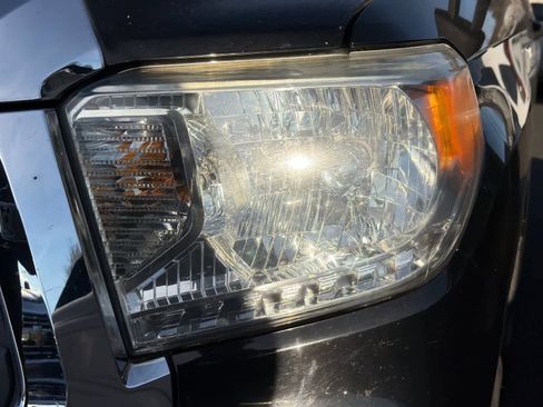 Used 2014 Toyota Tundra SR5 image 11