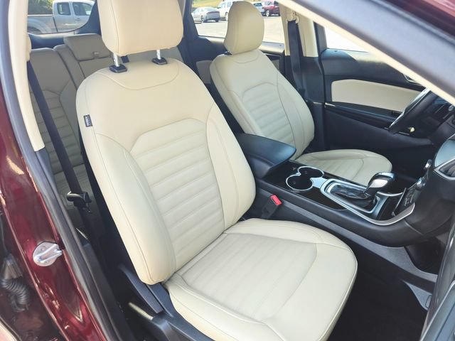 Used 2018 Ford Edge SEL w/ Equipment Group 201A FWD image 20