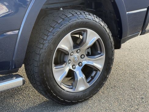 Used 2020 RAM 1500 Laramie image 39
