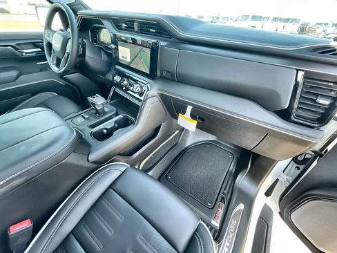New 2026 GMC Sierra 1500 AT4X image 31