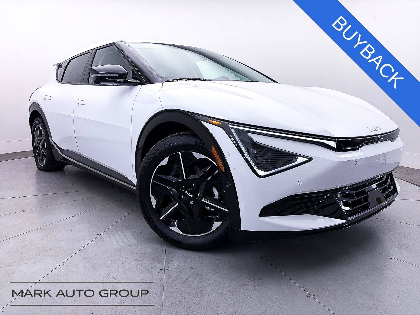 Used 2025 Kia EV6 Wind RWD image 1