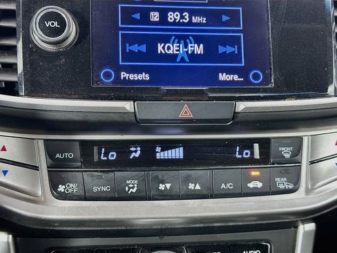 Used 2014 Honda Accord Touring image 23