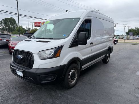 Used 2022 Ford Transit 250 Medium Roof RWD image 3