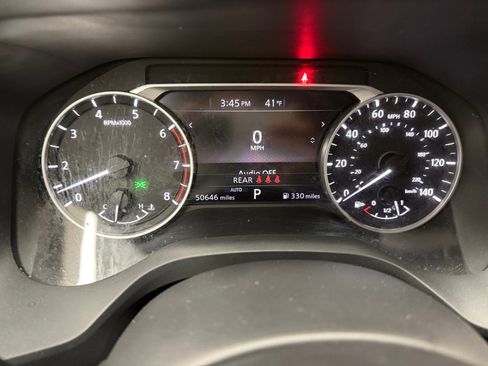 Used 2021 Nissan Rogue SV w/ Premium Package image 16