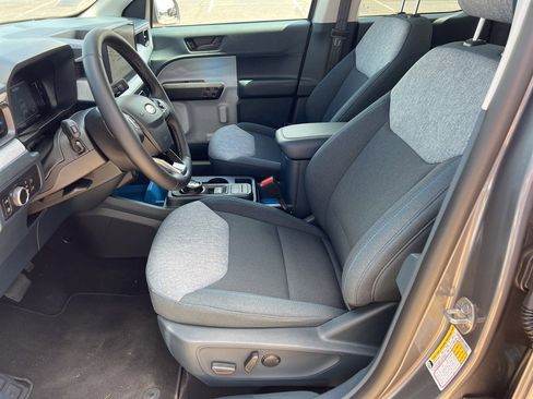 New 2025 Ford Maverick XLT w/ XLT Luxury Package image 11