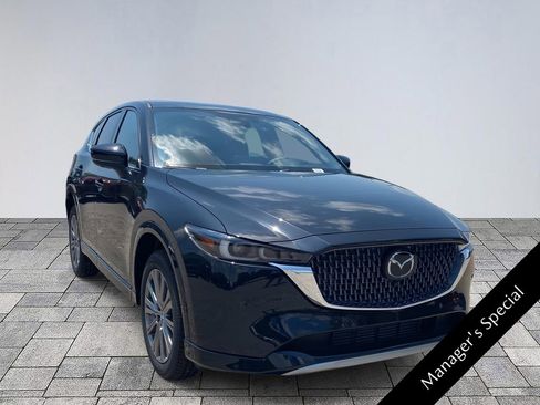 New 2025 MAZDA CX-5 Signature image 1