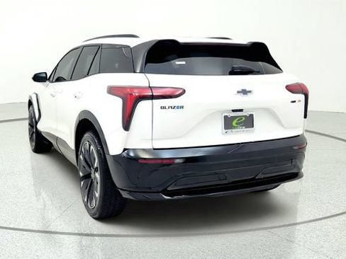 Used 2024 Chevrolet Blazer EV RS AWD/4WD image 7