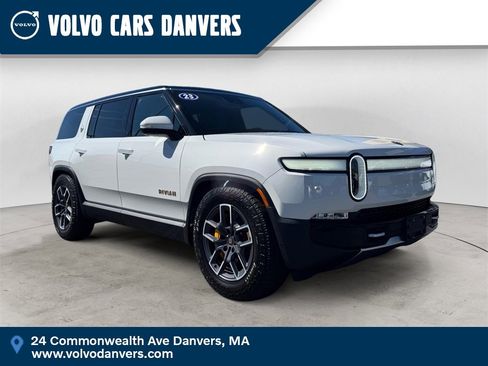Used 2023 Rivian R1S Adventure image 1