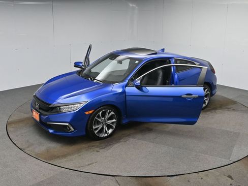 Used 2019 Honda Civic Touring image 37