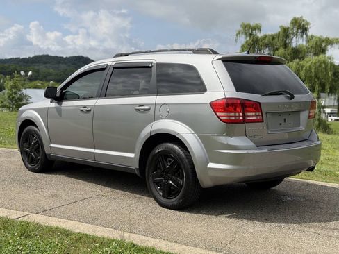 Used 2017 Dodge Journey SE FWD image 5