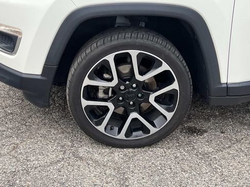 Used 2019 Jeep Compass Limited AWD/4WD image 25