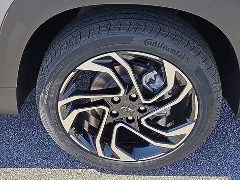 New 2026 Chevrolet TrailBlazer RS w/ Convenience Package AWD/4WD image 7