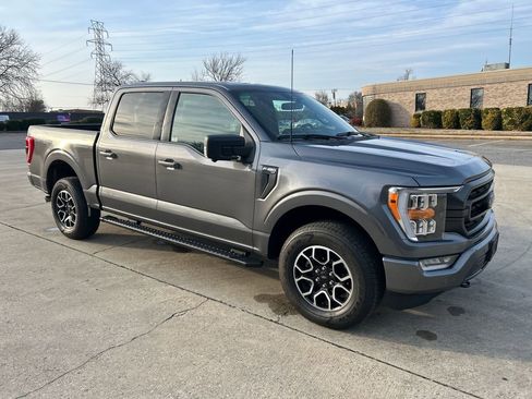 Used 2023 Ford F150 XLT w/ Equipment Group 302A High image 9