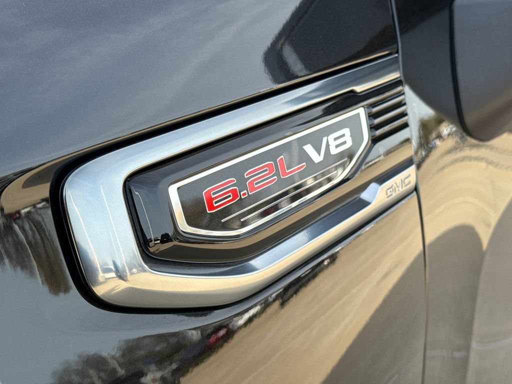 Used 2026 GMC Sierra 1500 AT4 w/ AT4 Premium Package AWD/4WD image 6
