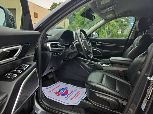 Used 2022 Kia Telluride LX AWD/4WD image 11