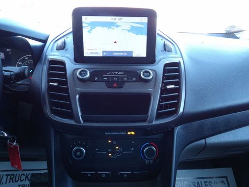 Used 2022 Ford Transit Connect XL image 22