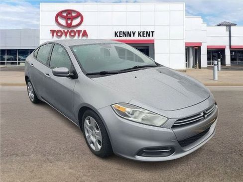 Used 2015 Dodge Dart SE w/ Convenience Group FWD image 1